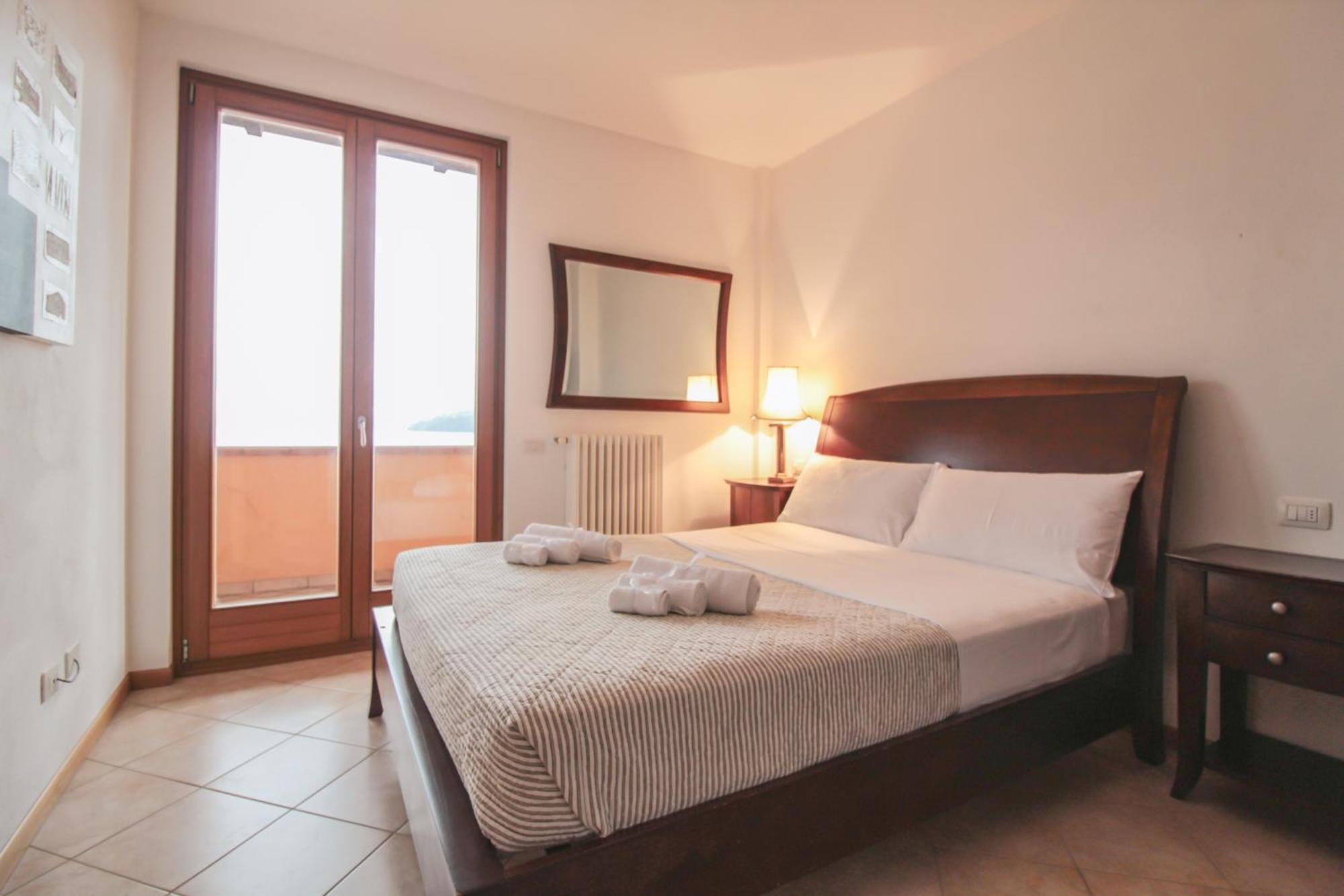 Villa Serena 피아넬로 델 라리오 외부 사진